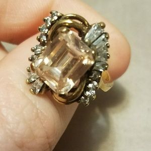 ✔SOLD -  VINTAGE GEMSTONE RING (COSTUME JEWELRY)
